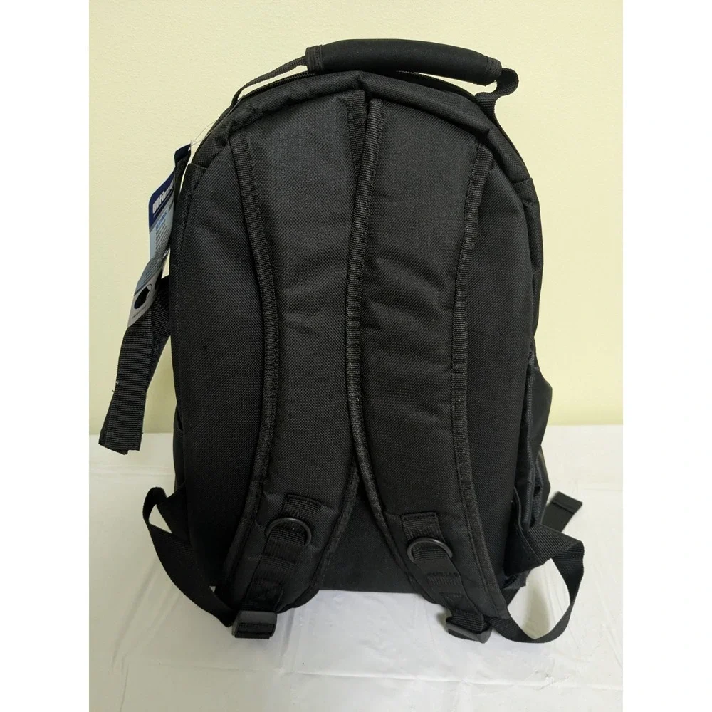 NWT - Ultimaxx Professional Backpack for Digital Camera/Camcorder UM-BP100